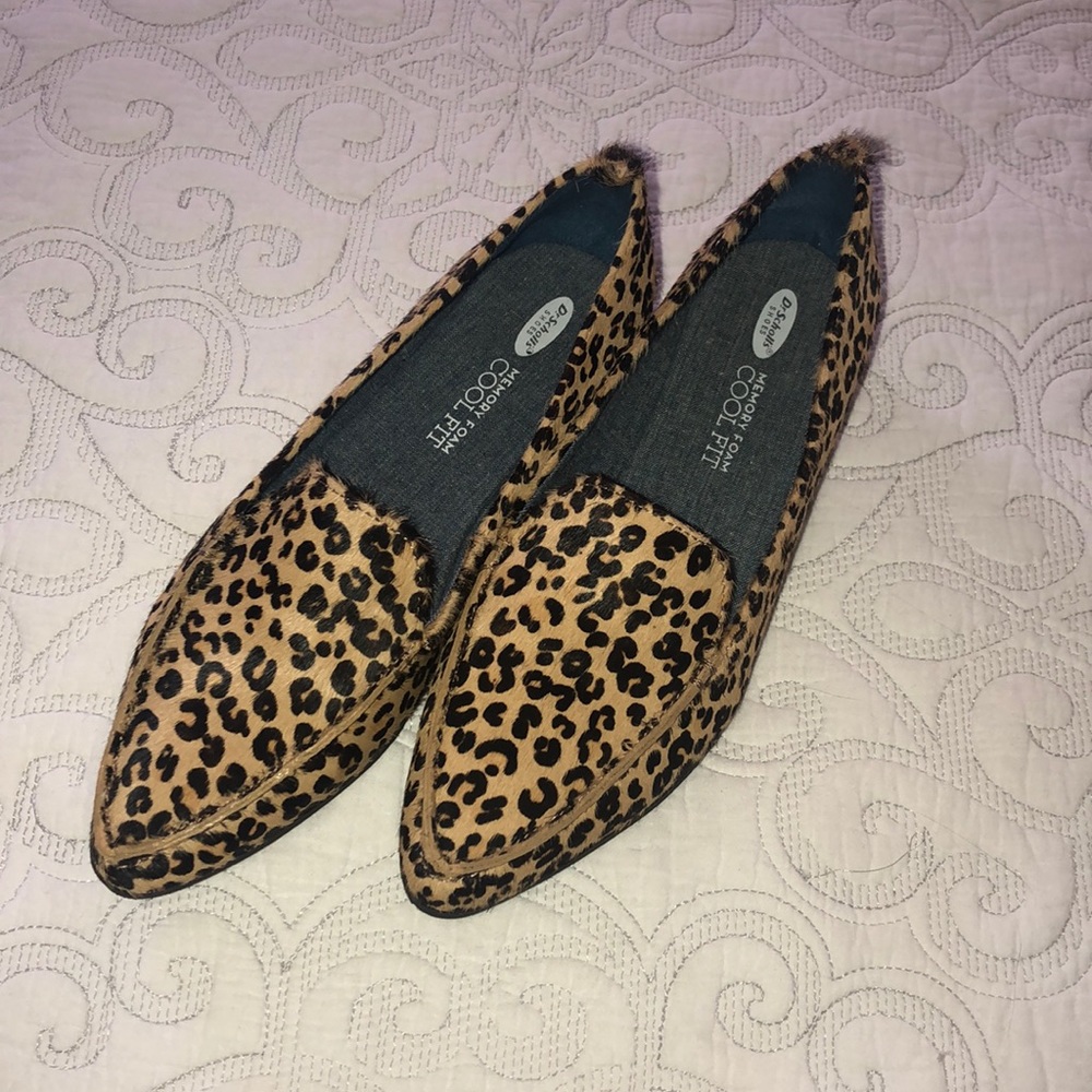 NWOT Leopard loafers